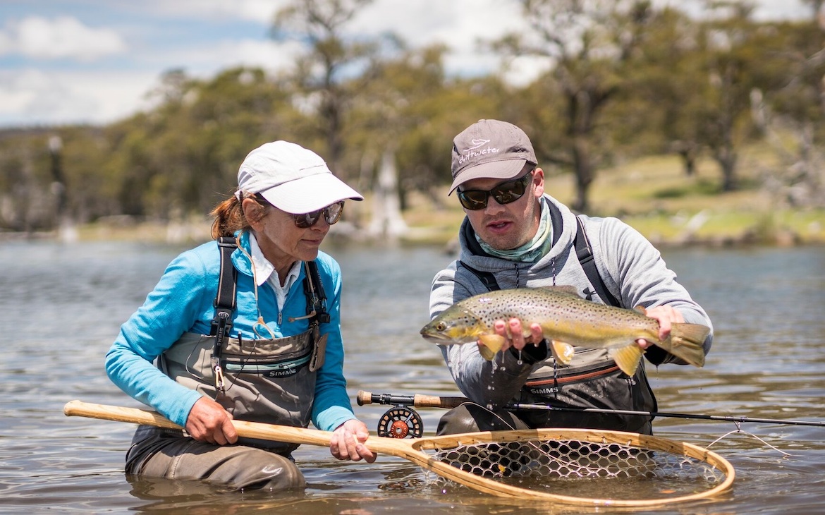 karen_brooks_fly_fishing_tasmania_australia