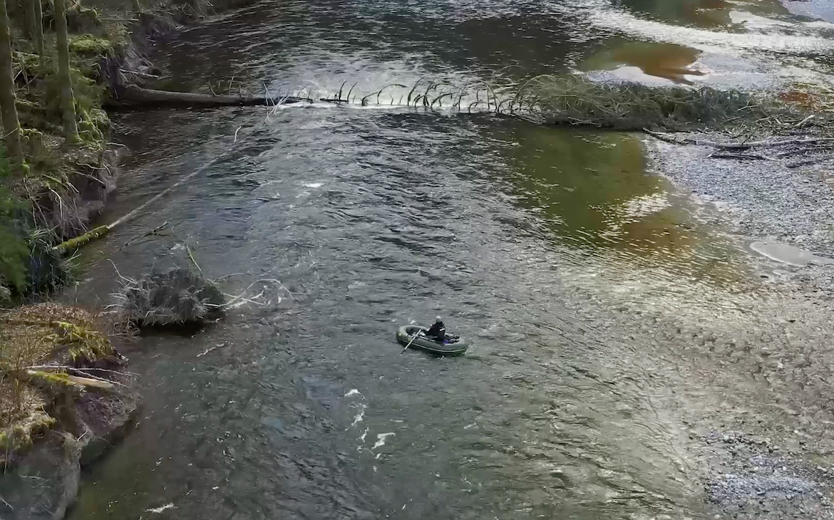 hazards_while_raft_and_pontoon_fishing
