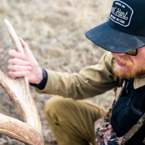 steven_drake_on_shed_hunting_the_rut_and_wallows